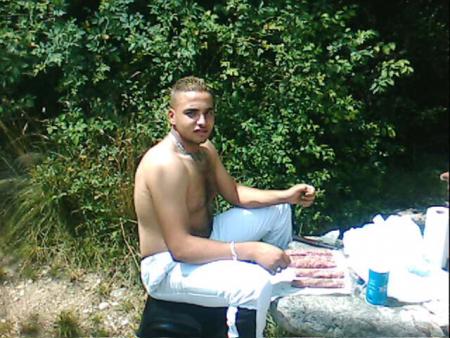 hmed en tr1 de préparé la bouff